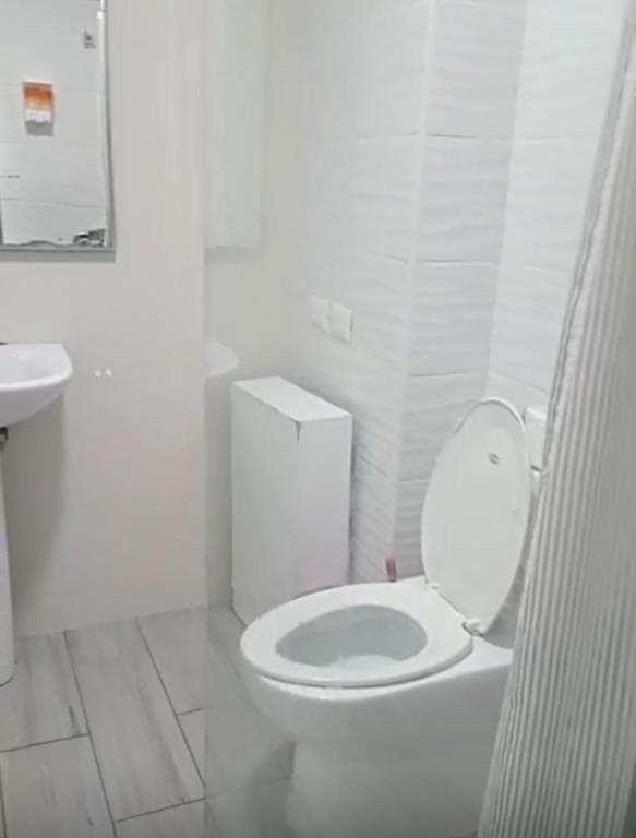 Phòng tắm tại condo with garden view