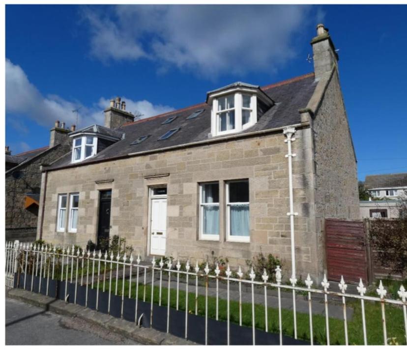 Bygningen som feriehuset ligger i