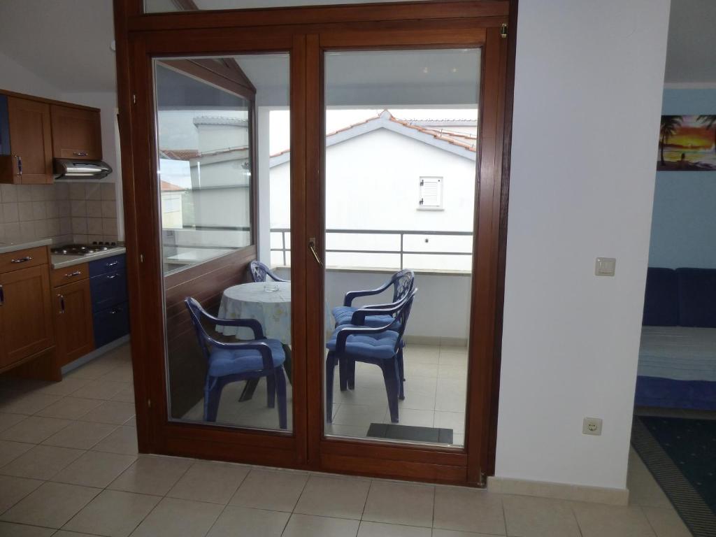 Kuchnia lub aneks kuchenny w obiekcie Apartment Grozic