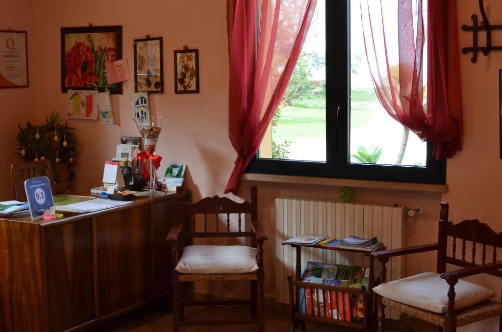 A seating area at Agriturismo Dondino