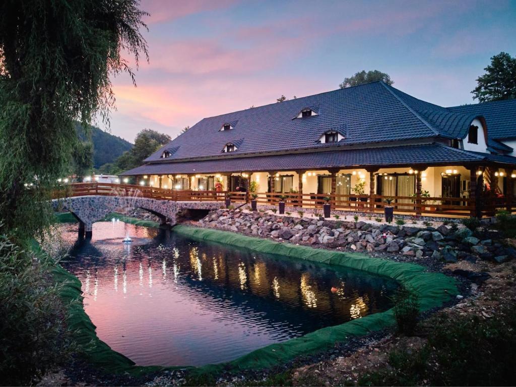 Příroda nedaleko hotelu