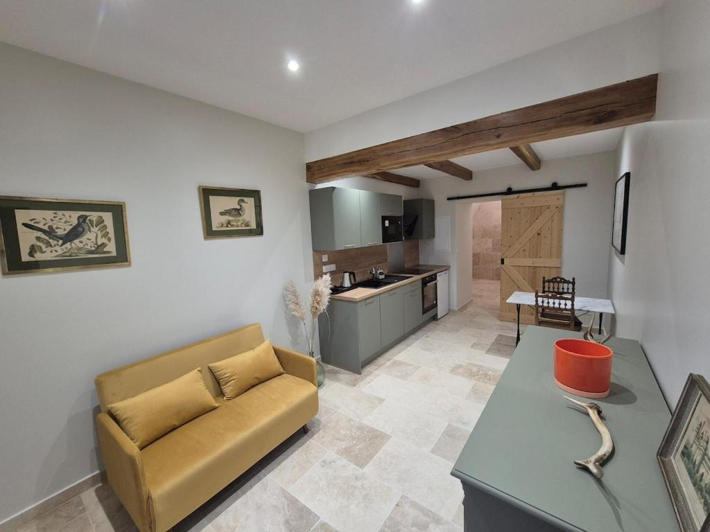 Et opholdsområde på Château de la Follie - Le Bourgot