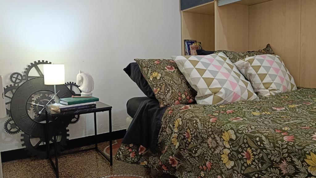 Een bed of bedden in een kamer bij Centurion's House