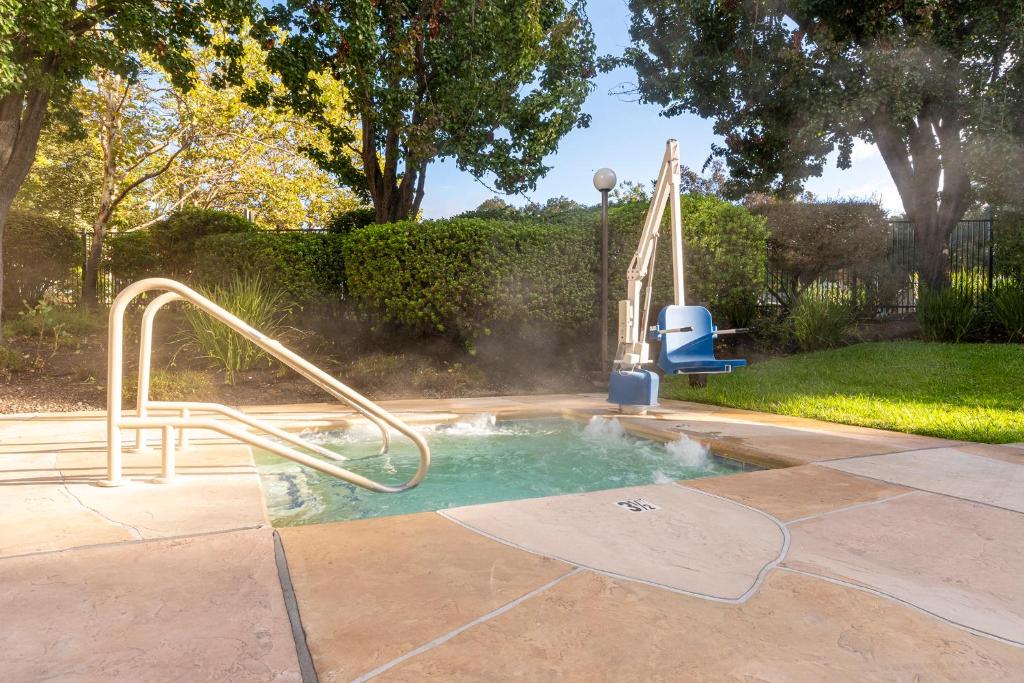 RiverPointe Napa Valley Resort photo