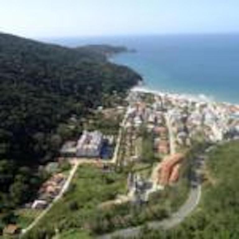  Apartamento privado no Bombinhas Summer Beach