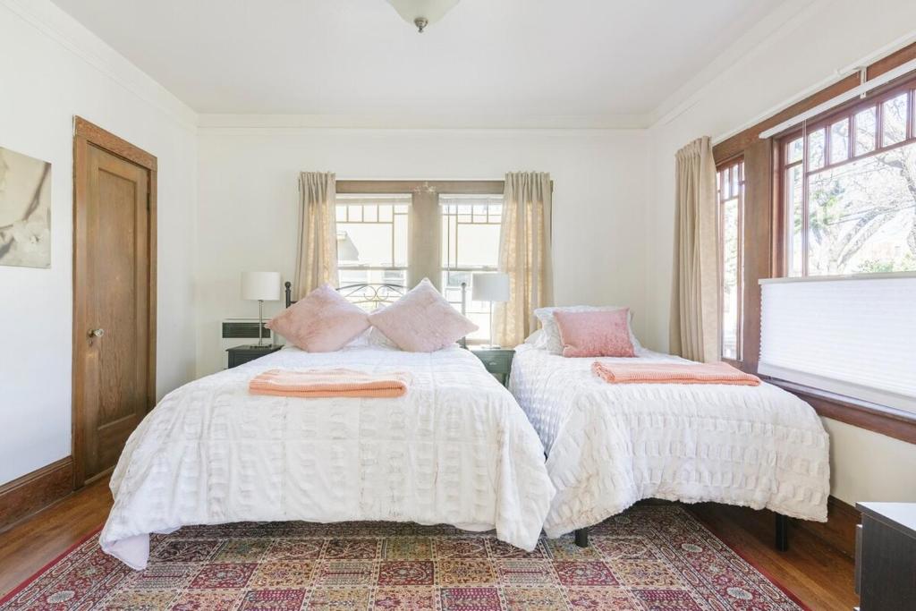 Fotografie z fotogalerie ubytování 1 Berkeley - Entire Apartment - Private, Spacious v destinaci Berkeley