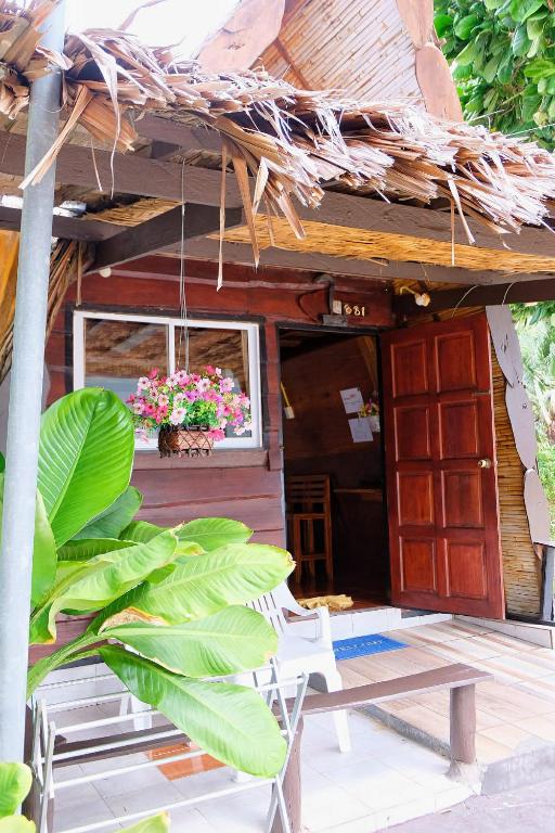 Lanta Wild Beach Resort - 6