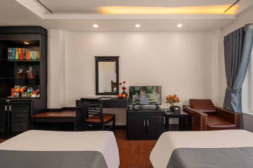 Việt Nam Hotel - 4