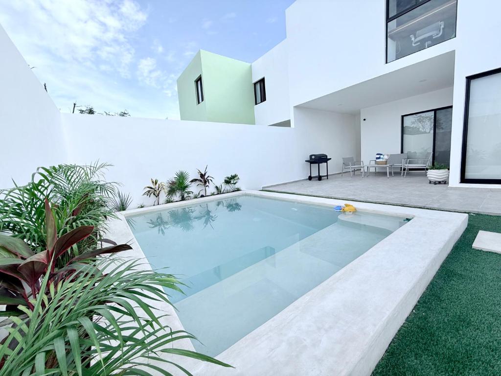 Bazén v ubytování Casa Honeybun nebo v jeho okolí