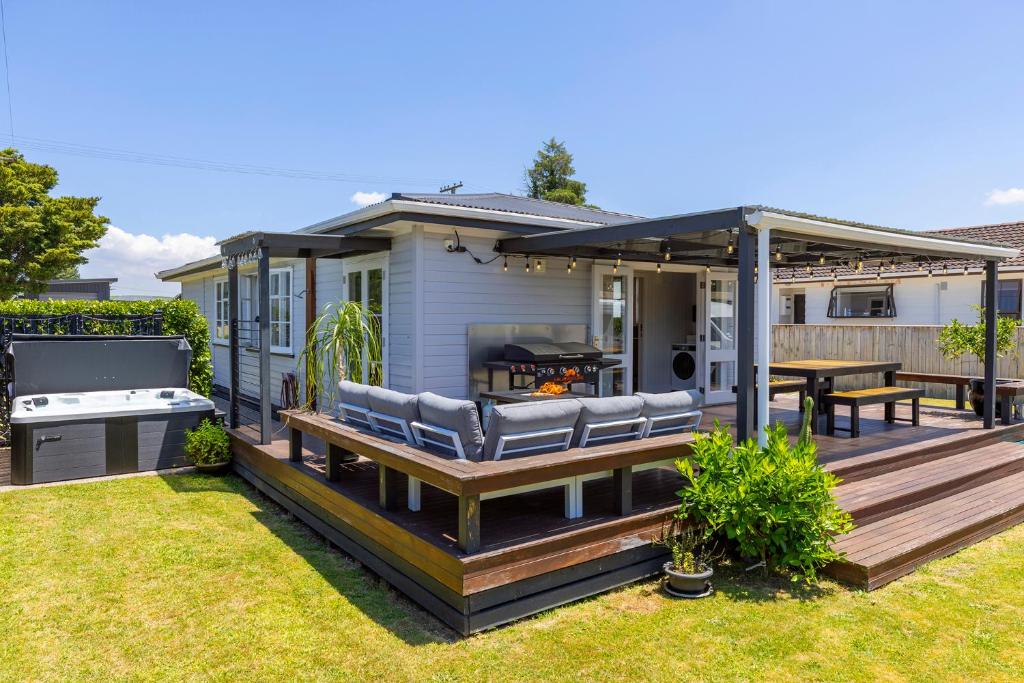 Vườn quanh The Miro Haus with hot tub