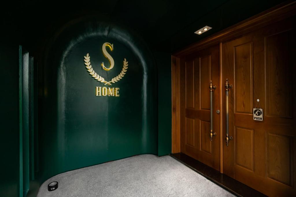 Certifikát, hodnocení, plakát nebo jiný dokument vystavený v ubytování S Home Apartment by DDH