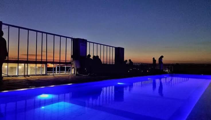 Swimmingpoolen hos eller tæt på Elegant One bedroom with swimming pool