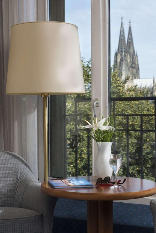 Maritim Hotel Köln - Resim 19