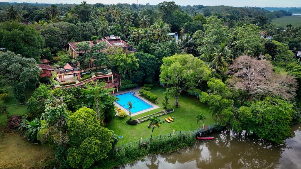 Příroda nedaleko rezortu