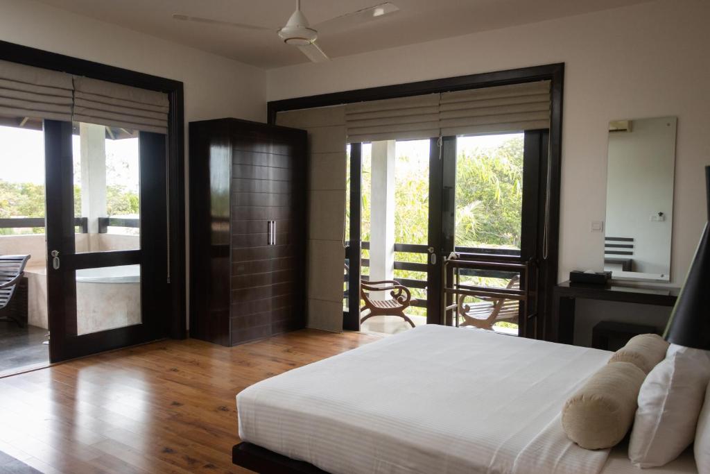 Terrace Green Hotel and Spa - Free Airport Shuttle Service - 18