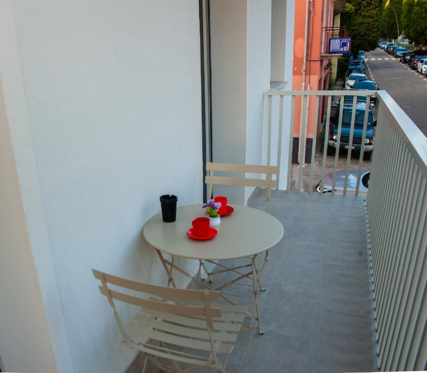 Residence Casa Palmira - Modern Apartments Near Sacro Cuore Hospital - Valpolicella - Apartamento De Un Dormitorio