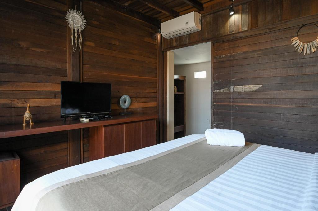 Hoki Villa by Urbanview Villa - Two-Bedroom Villa