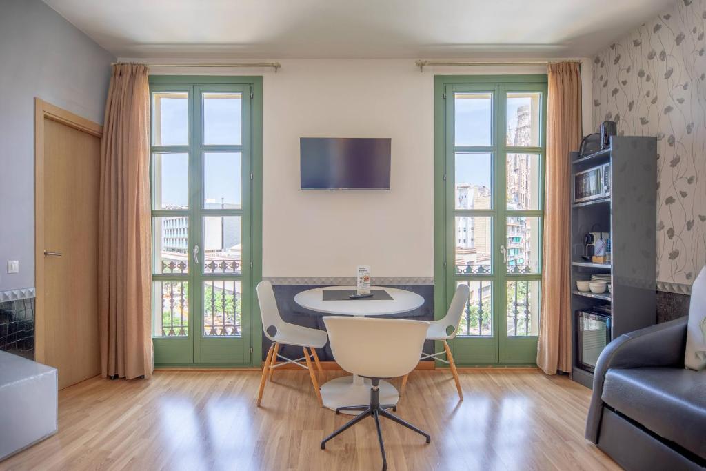 Apart-Suites Hostemplo - 19