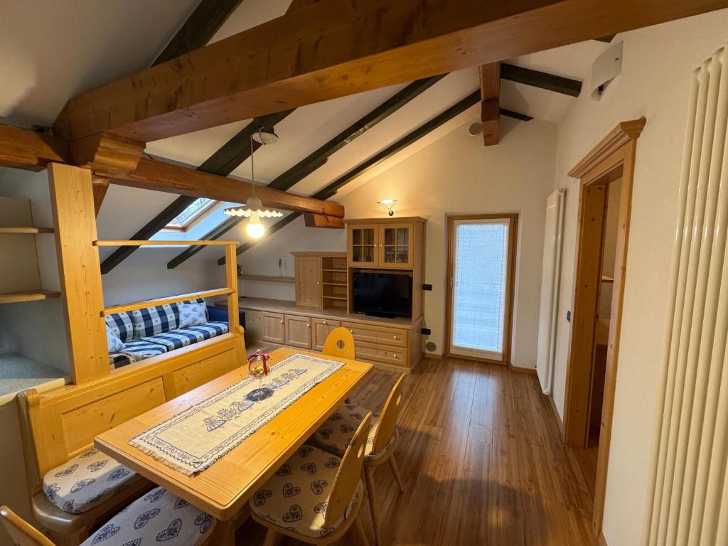 Kuchyň nebo kuchyňský kout v ubytování Villetta rifugio tra i larici