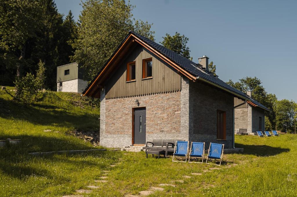 Bygningen som feriehuset ligger i