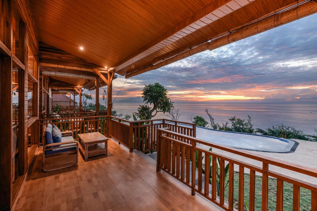 تصویر اتاق‌های Seraya Cove Estate by Manara - تصویر ۲