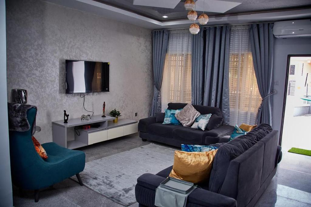 Χώρος καθιστικού στο CRYSTAL gold APARTMENT