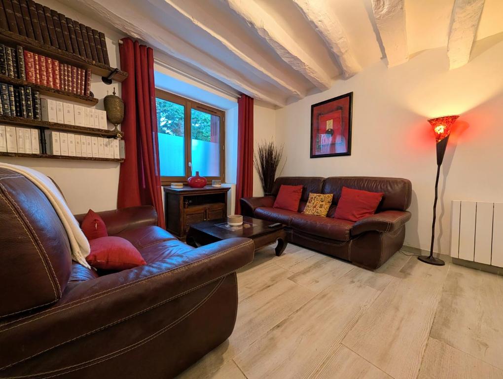 Et opholdsområde på Maison cévenole - Centre ville - Arrivée flexible