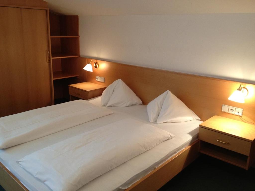 Posteľ alebo postele v izbe v ubytovaní Appartement Resort Hanneshof