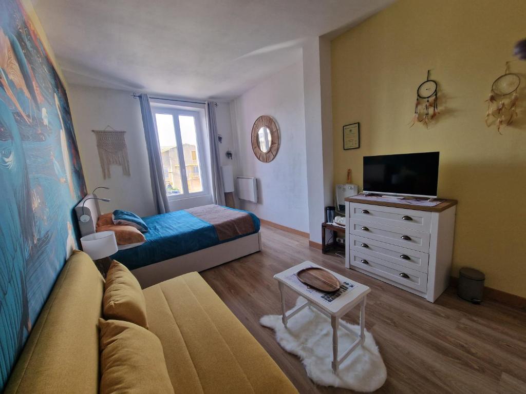 L'escapade colorée anciennement La Vieille Forge - Chambre Double Avec Salle De Bains Privative