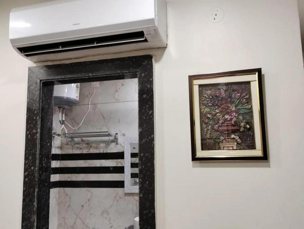 Foto sihtkohas Jāmb asuva majutusasutuse Hotel Ravi residency new galeriist