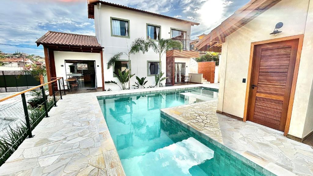 Swimmingpoolen hos eller tæt på Alto Loft Geribá