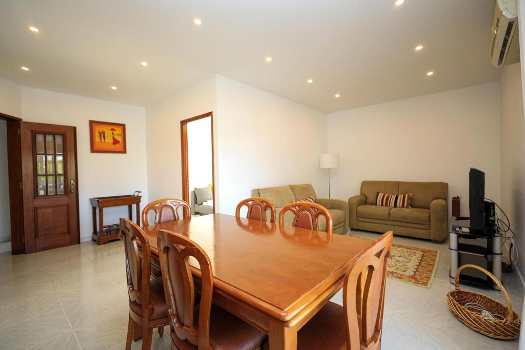 C23 - Parkway Entrance Apartment in Lagos - 5