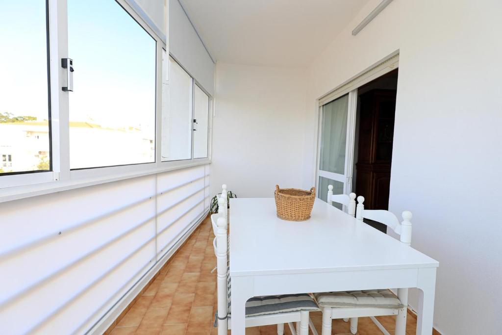 C23 - Parkway Entrance Apartment in Lagos - 9