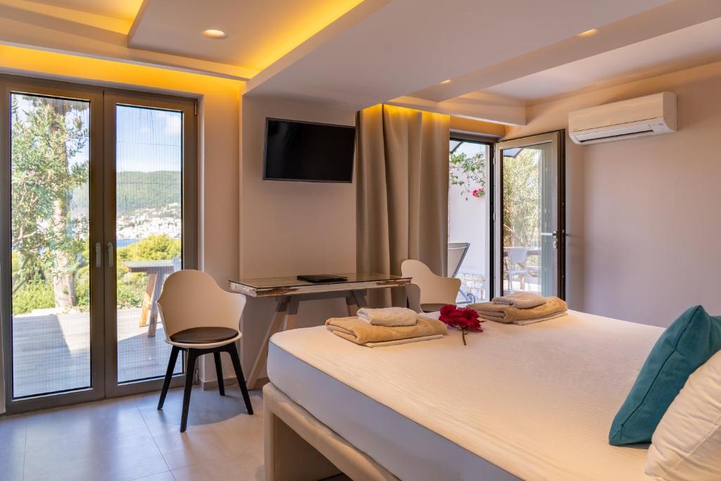 Core Luxury Suites - 9