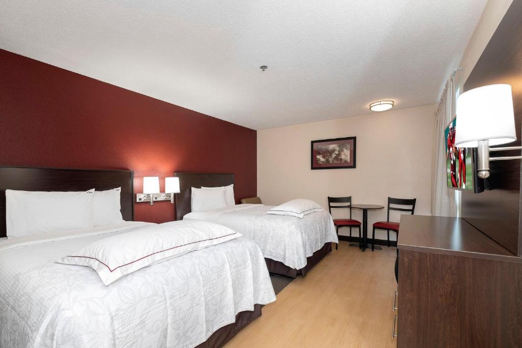 Red Roof Inn PLUS Austin South - Airport photo
