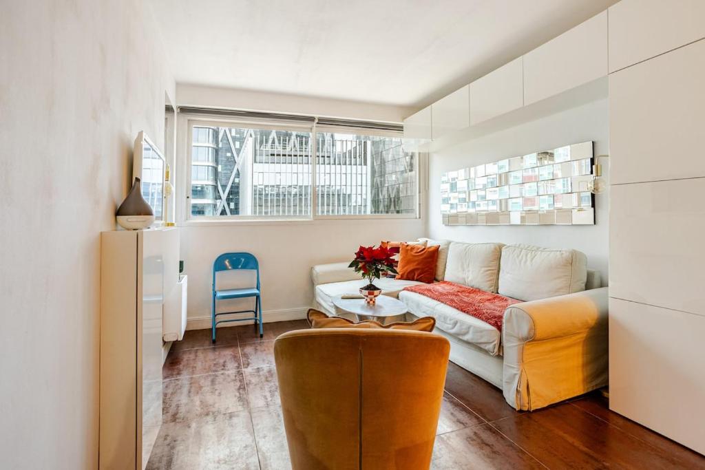 Posezení v ubytování Great studio in Paris La Défense