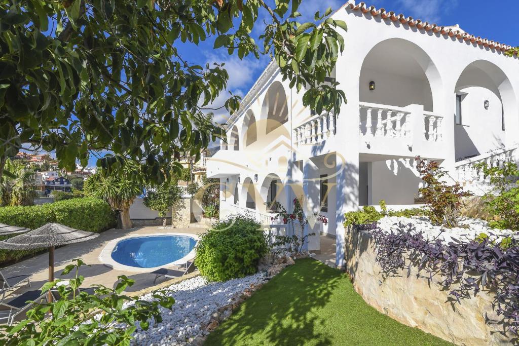 CYV - Exclusive Dream Villa in Torreblanca!