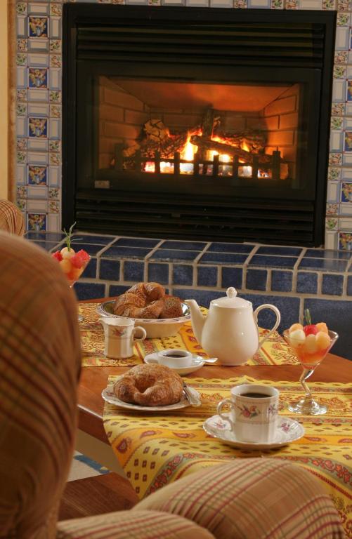 L'Auberge Provencale Inn & Restaurant - King Suite