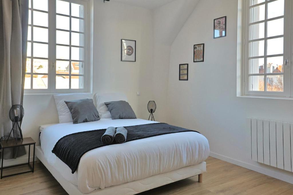 Postel nebo postele na pokoji v ubytování SC6 - Studio familial - Enghien gare - Lac & centre ville à pied