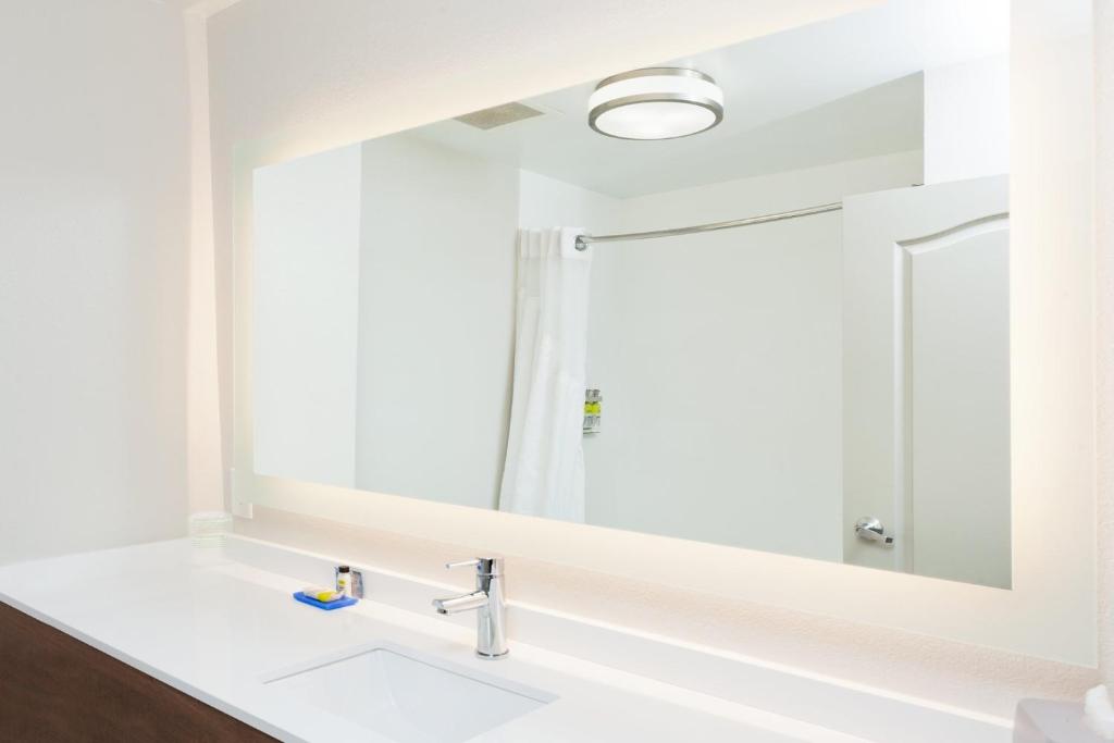 Holiday Inn Express Rome-East by IHG - Standardzimmer
