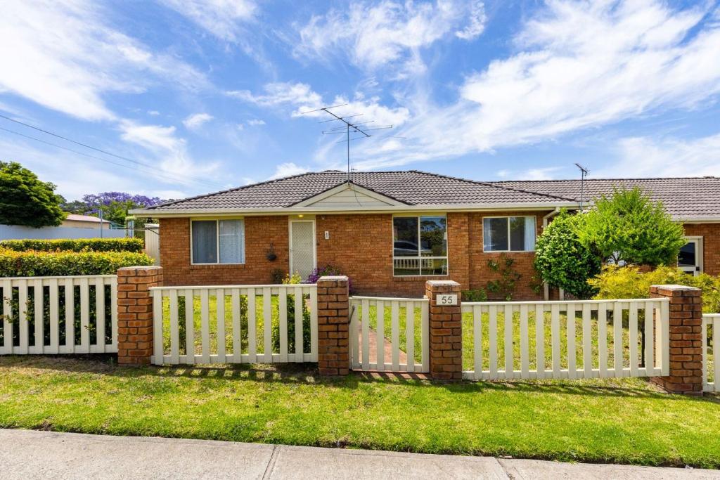 El edificio en el que está la casa vacacional