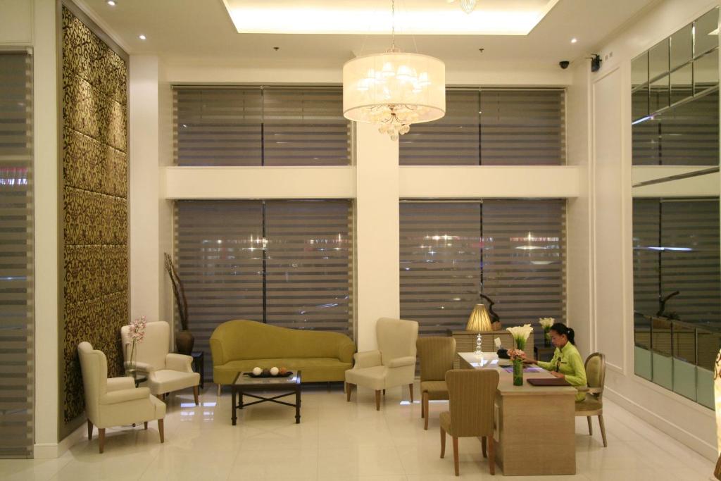 Posezení v ubytování Hotel St. Ellis