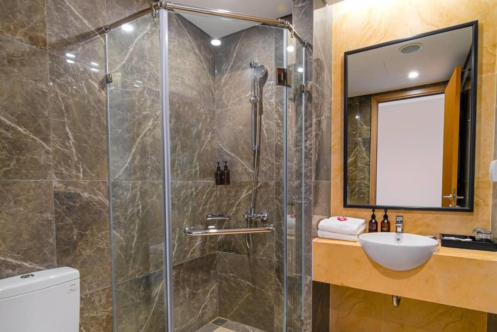 Phòng Superior 2 Giường Đơn Nhìn ra Hồ bơi
