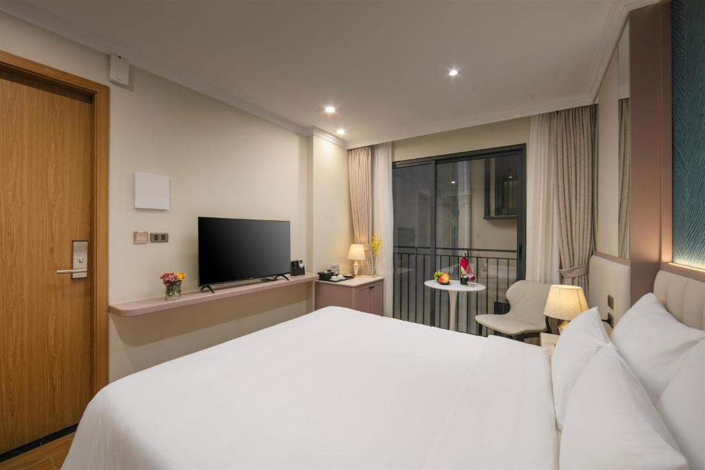 Dong Xuan Boutique Hotel - 1