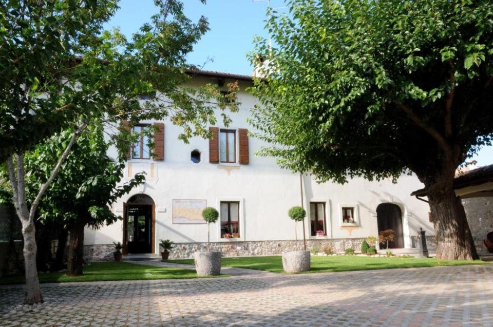 Budova, kde se bed and breakfast nachází