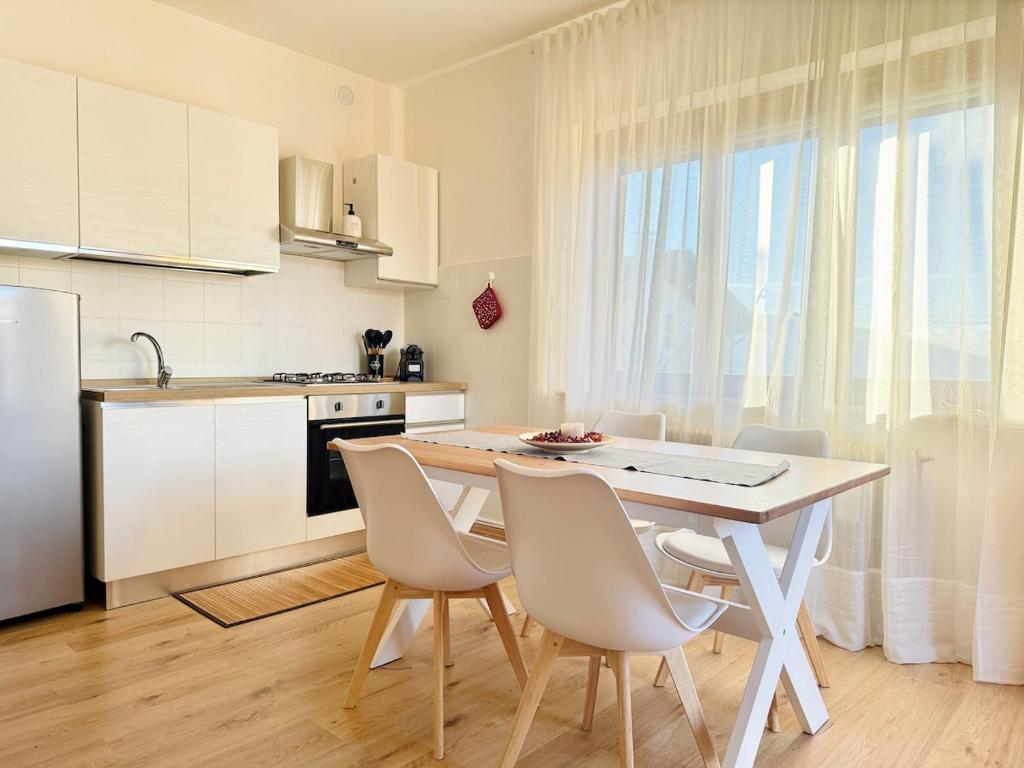 Nhà bếp/bếp nhỏ tại Casa Rosa App 1