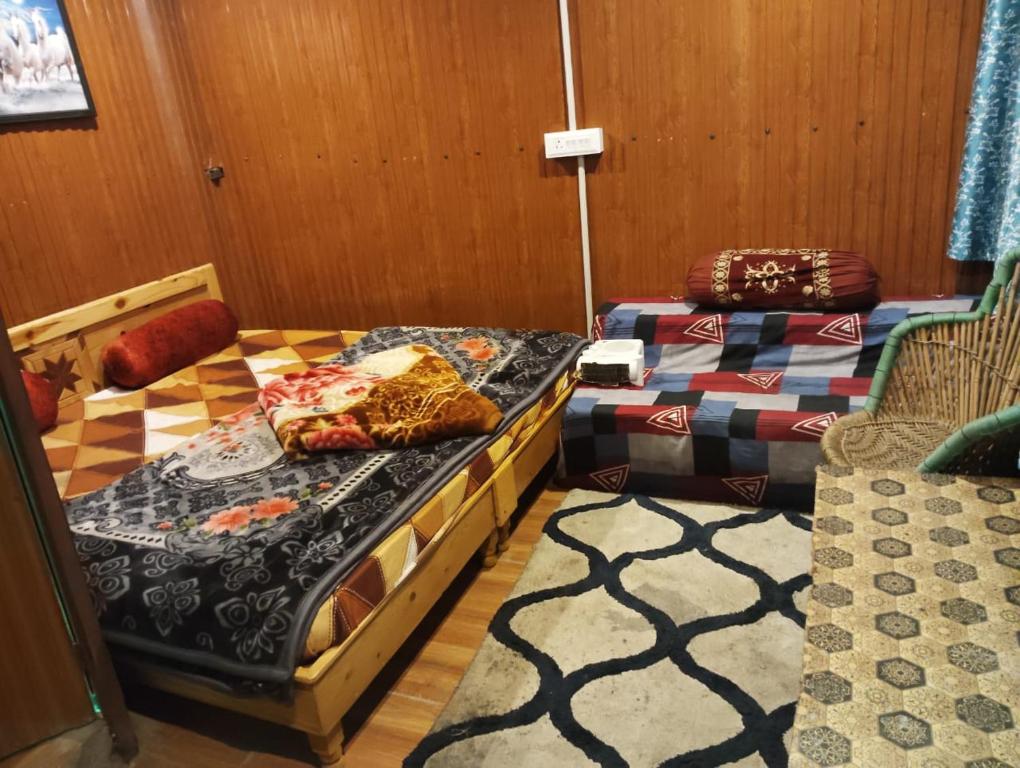 Posezení v ubytování Milestone cafe and homestay