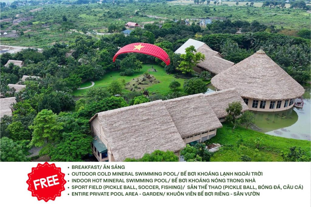 Naturlandskabet i nærheden af resortet