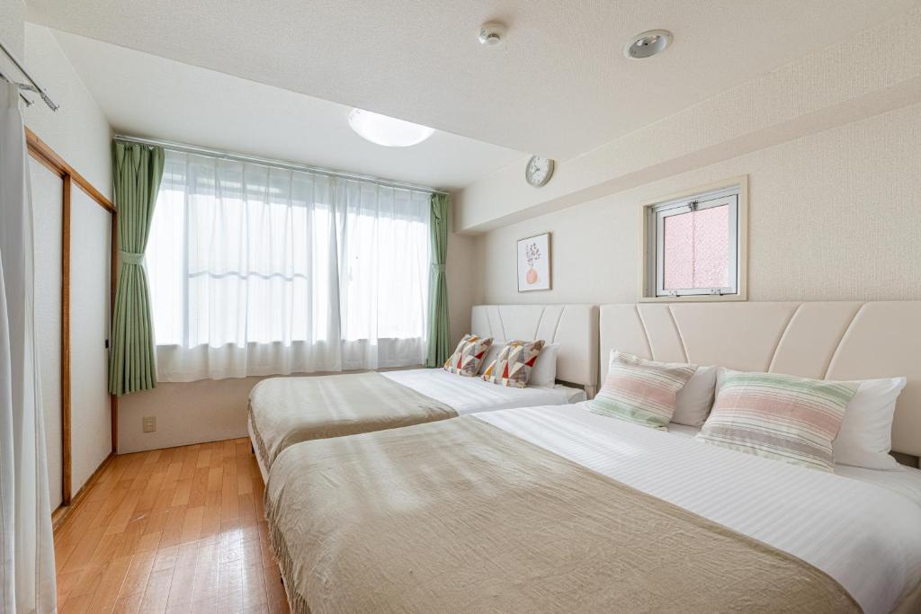 東真ビル3F A 4-minute walk from the nearest station one stop to Shinjuku Station