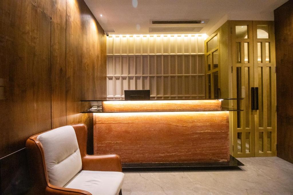 لابی و فضای عمومی Hotel White Pearl - Colaba Mumbai - تصویر ۵